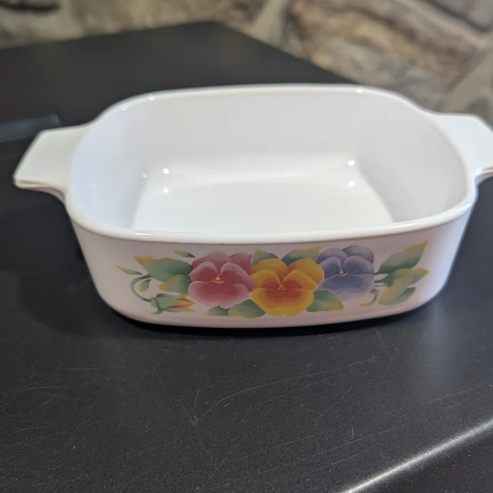 Corningware White Ceramic Baking Dishes In Summer Blush Pansy With Glass Lid - Picture 2 of 10